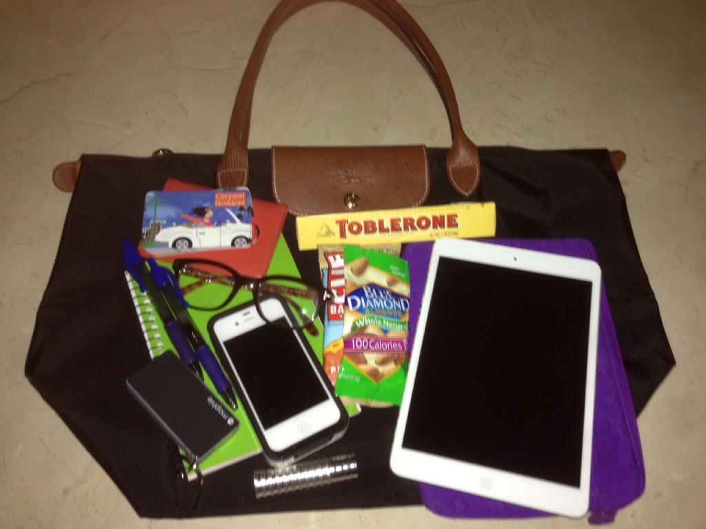 what to carry in your confernce tote-bag